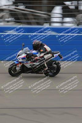 media/Oct-15-2022-Fastrack Riders (Sat) [[9a18b22502]]/Level4/Start Finish 900am/